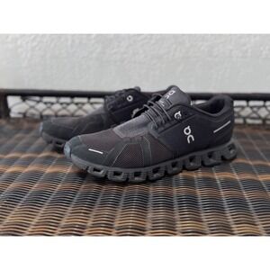 On Cloud Running Shoes Lightweight Cushioned Sneakers Black 9.5
